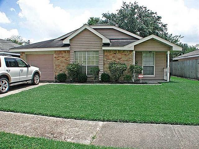 1st image of 625 Dandelion Dr