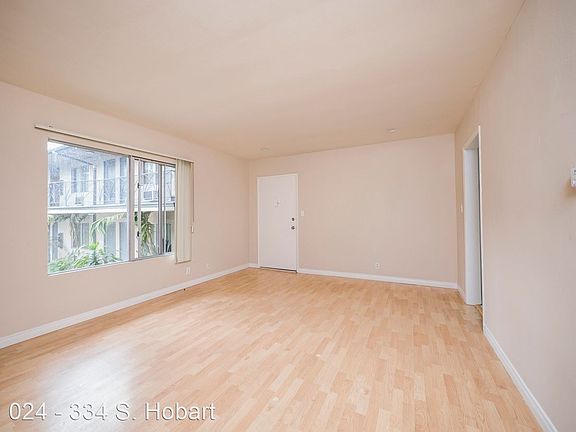 4th image of 334 S Hobart Blvd APT 18