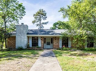 1 Woody Creek Dr, Conroe, TX 77301