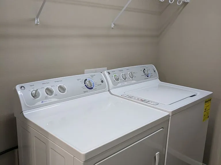 Aspen Trail Apartments — Photo 168