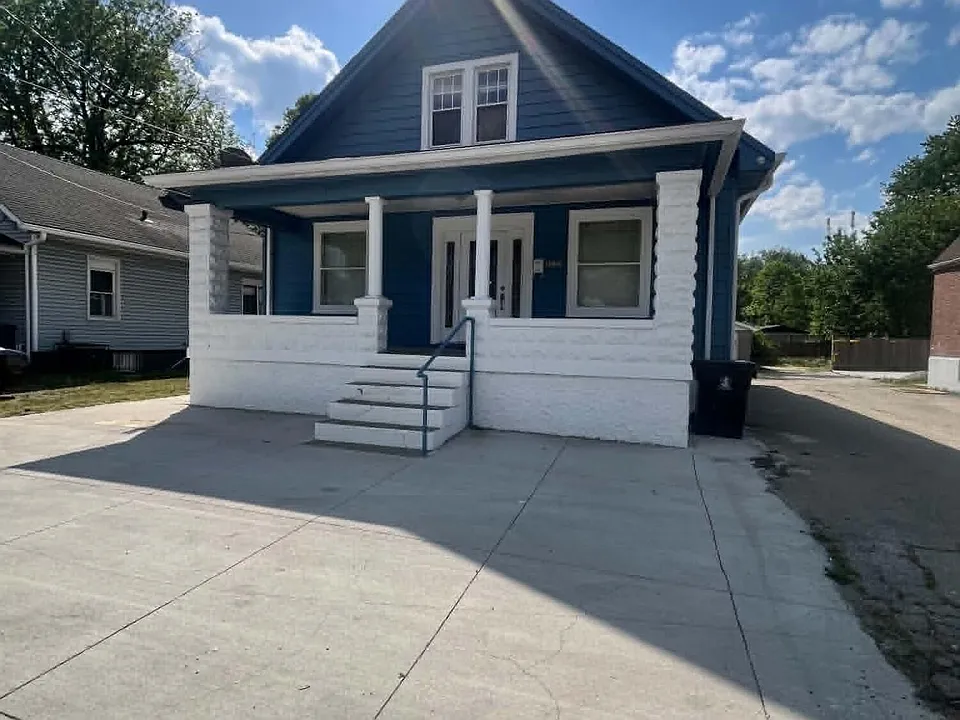 4010 Taylor Blvd