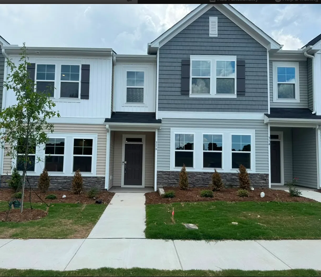 3 bed, 2.5 bath, 1939 sqft, $1,945 — Photo 1