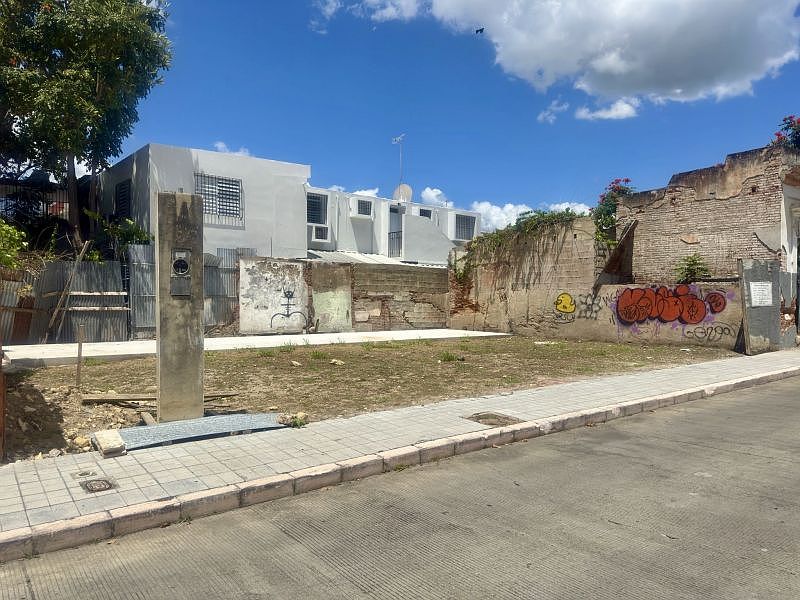 2nd image of Calle Sol #14