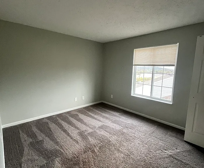 2618 Crisnic Ct — Photo 8