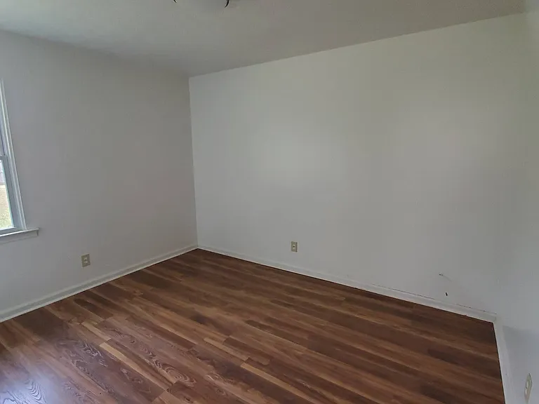 3357 Meadow Ln — Photo 17