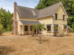 8261 Outlaw Springs Rd, Mendocino, CA 95460