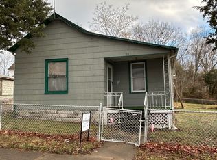 211 N 3rd St, Keokuk, IA