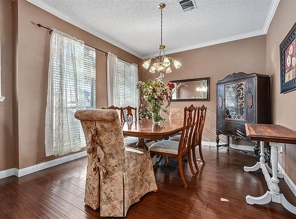 5th image of 1121 Grimsworth Ln