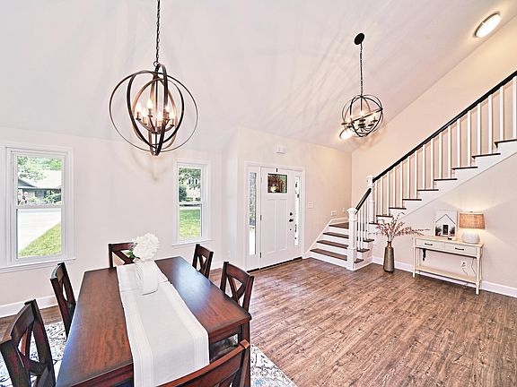 3rd image of 117 Kawatuska Way