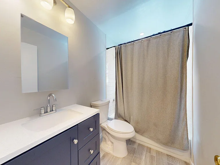 706 N Cleveland St — Photo 7