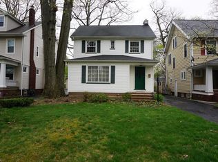 2175 Briarwood Rd, Cleveland Heights, OH