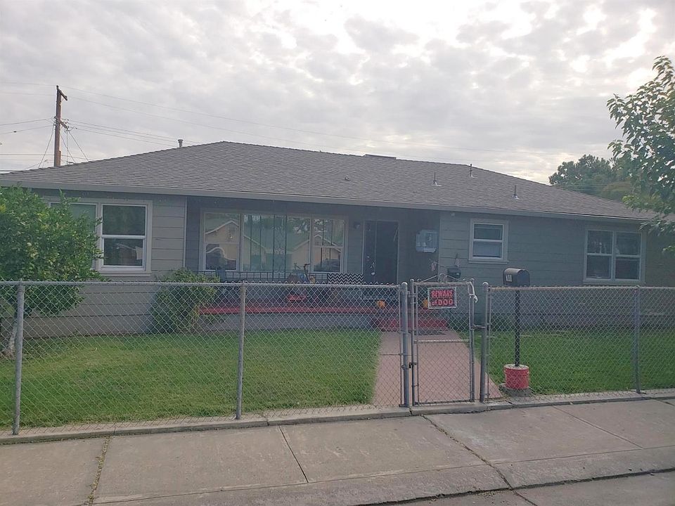 1st image of 748 Grattan Ave