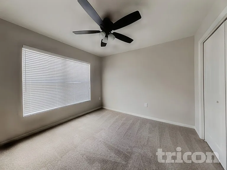 505 Interlock St — Photo 13