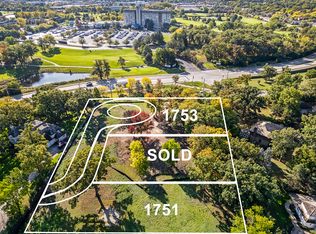 1751 Midwest Club Pkwy, Oak Brook, IL 60523