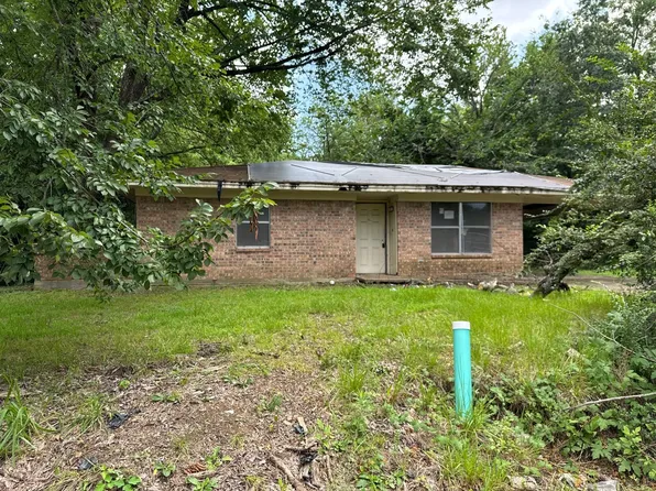 321 Beckham St W, Sulphur Springs, TX 75482