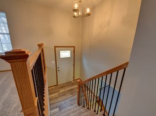 6329 Langdon Ave SW, Cedar Rapids, IA 52404