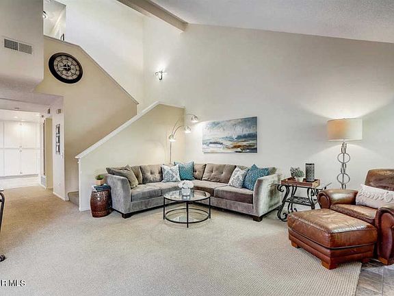 2nd image of 476 N Via Colinas