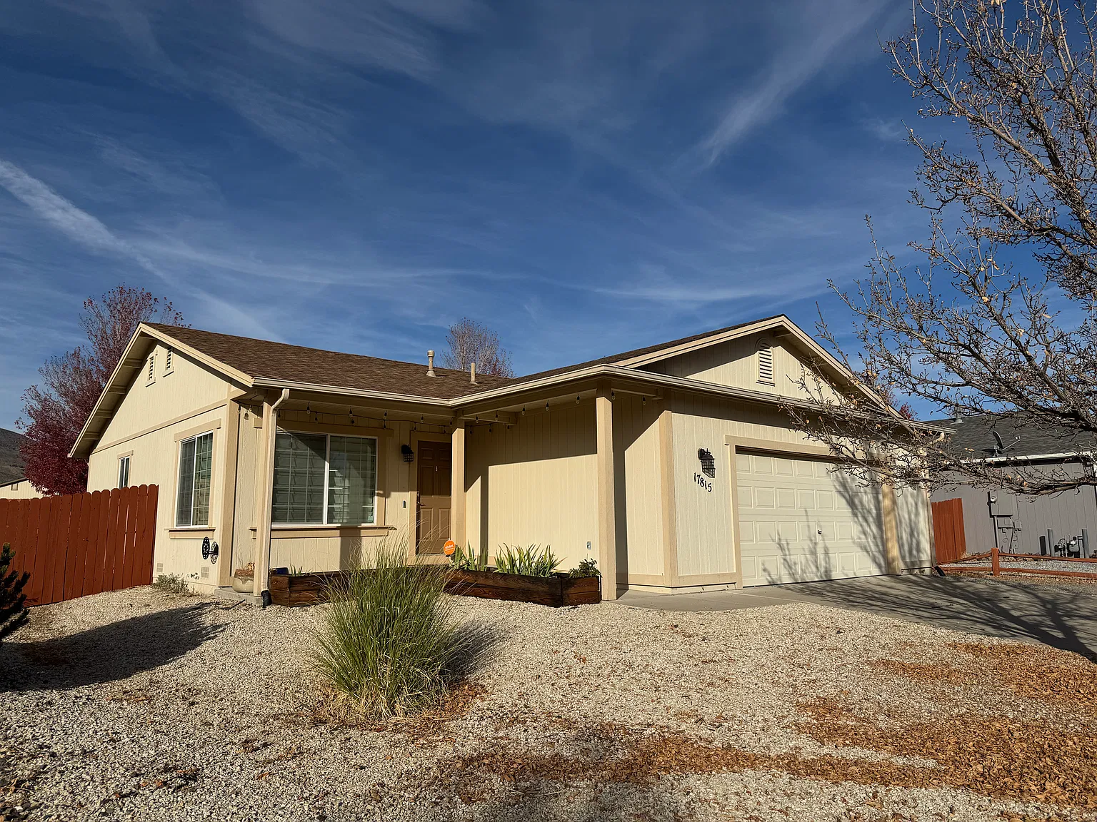 3 bed, 1161 sqft, $2,200 — Photo 2
