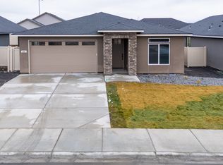 Cactus Plan, Desert Plains, Ephrata, WA 98823