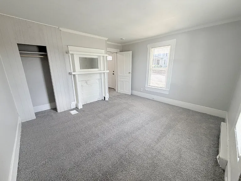 212 N Laura Wall Blvd — Photo 6