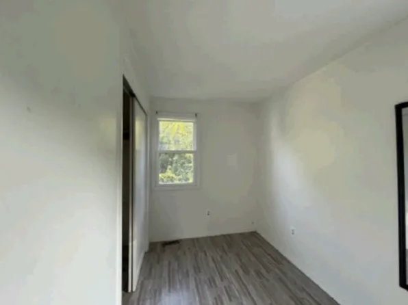 62-64 Rifle St #2, Springfield, MA 01105