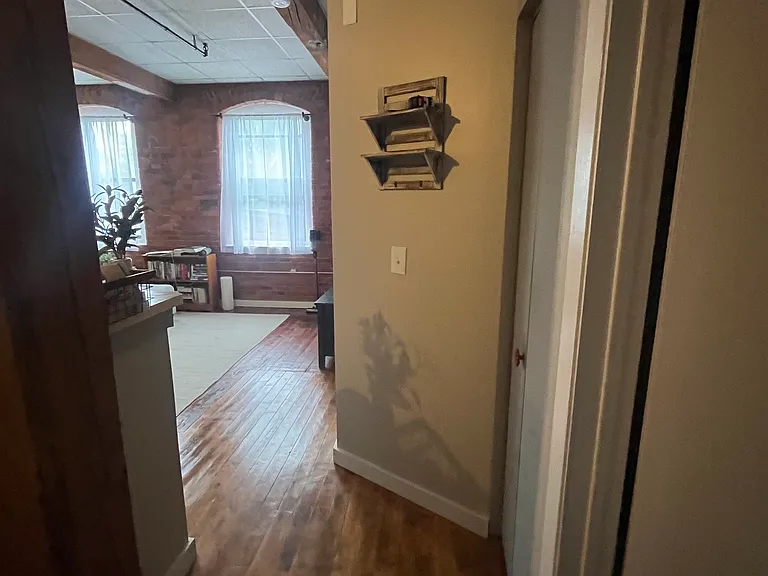 222 Williams St E #310 — Photo 2