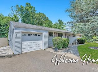 5 Thomas Rd, East Brunswick, NJ 08816