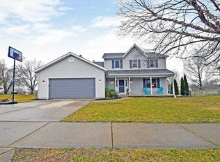 52183 Eagle Chase Dr, Granger, IN