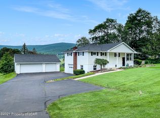 1909 Newton Ransom Blvd, Clarks Summit, PA 18411