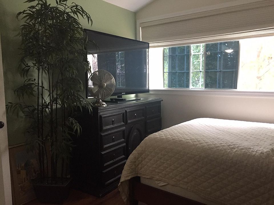 1st image of 24242 Lema Dr