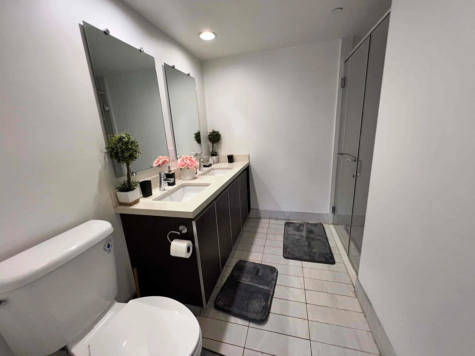 4 bed, 1600 sqft, $1,400 — Photo 3