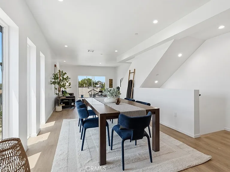 1428 S Cloverdale Ave — Photo 20