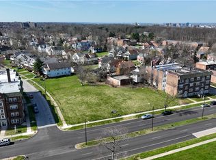 14060 Superior Rd, Cleveland, OH 44118