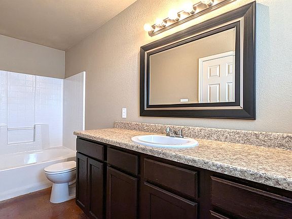 5th image of 1573 Chance Ct #3B-2Ba-1203Sqft
