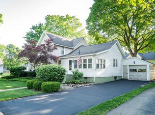 224 S Jefferson St, Marshall, MI