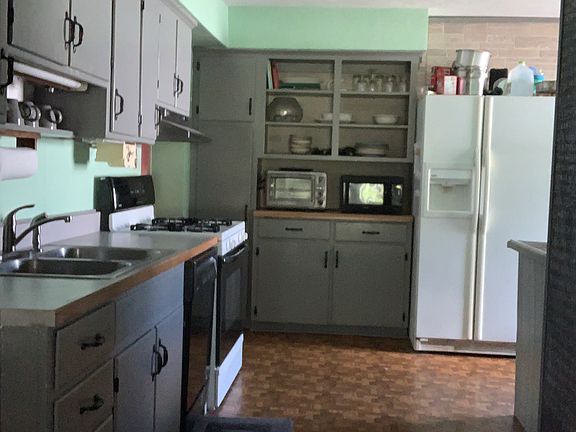 4th image of 208 York St
