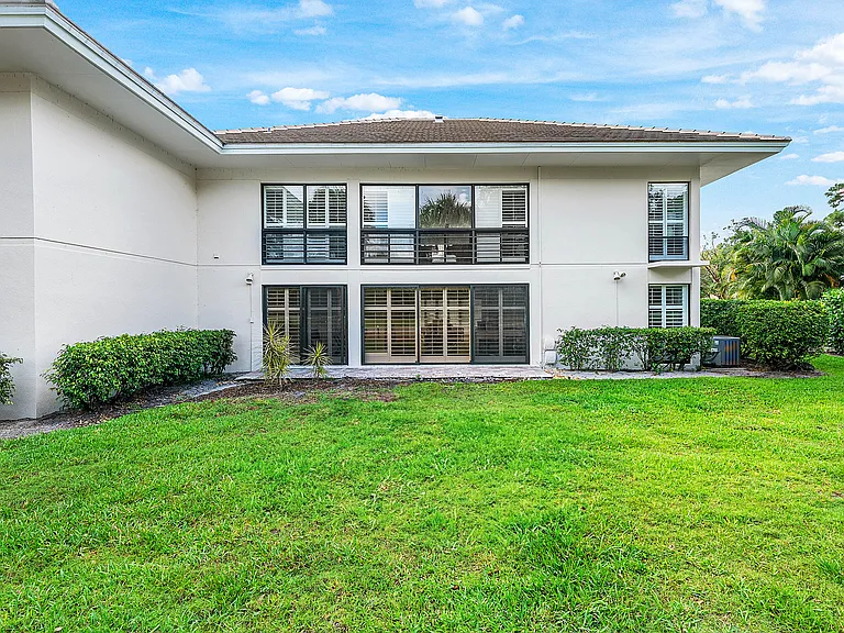 4249 Quail Ridge Dr N #A — Photo 33