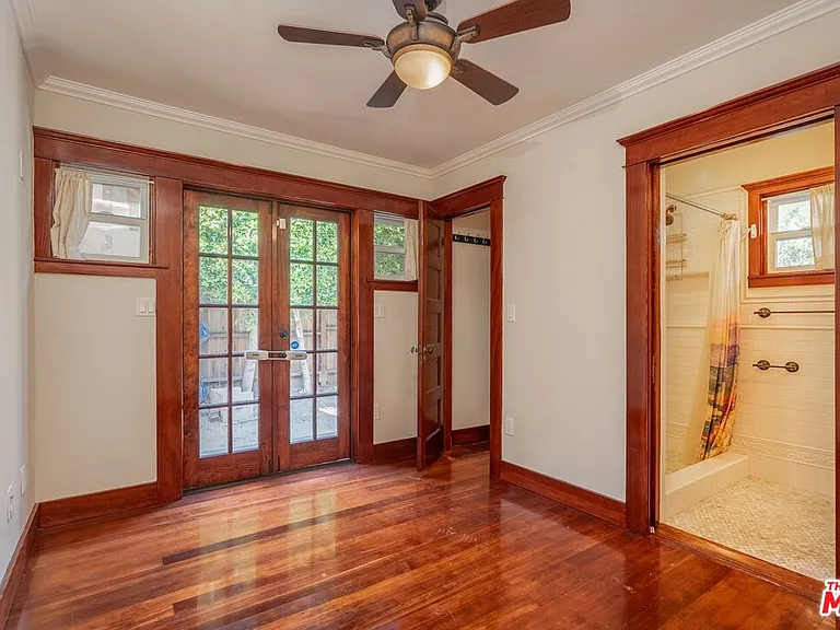 4253 Fountain Ave — Photo 34