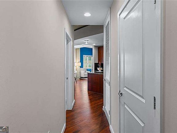 2nd image of 250 Pharr Rd Unit 310