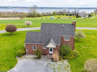 444 Armstrong Rd, Geneva, NY 14456