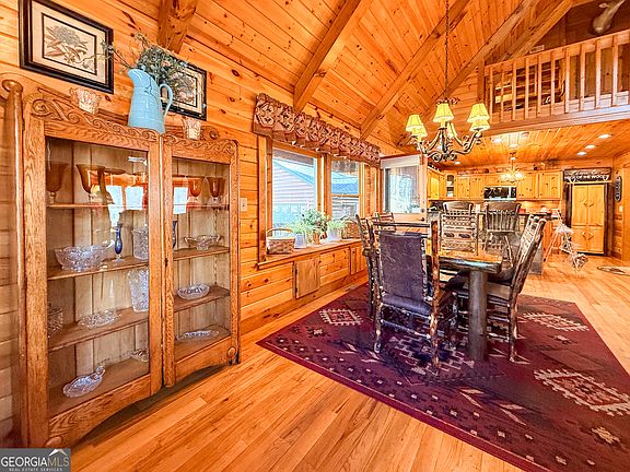 4th image of 202 Shepherds Rdg