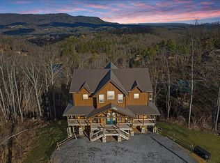 (Undisclosed Address), Sevierville, TN 37862