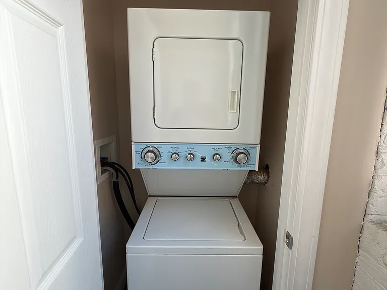 814 Main St #1A — Photo 7