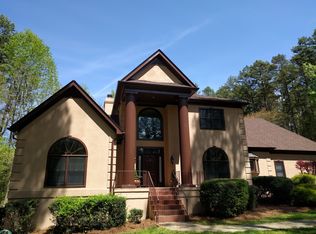 8535 Foxbridge Dr, Matthews, NC 28104