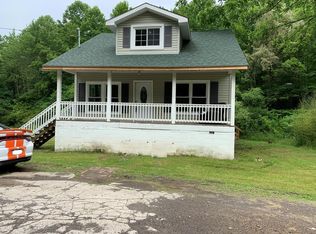 403 Riffe St, Sophia, WV 25921