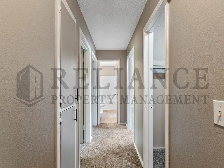1526 E Fortuna St — Photo 18