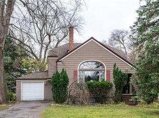 67 Ellis Dr, Rochester, NY 14624