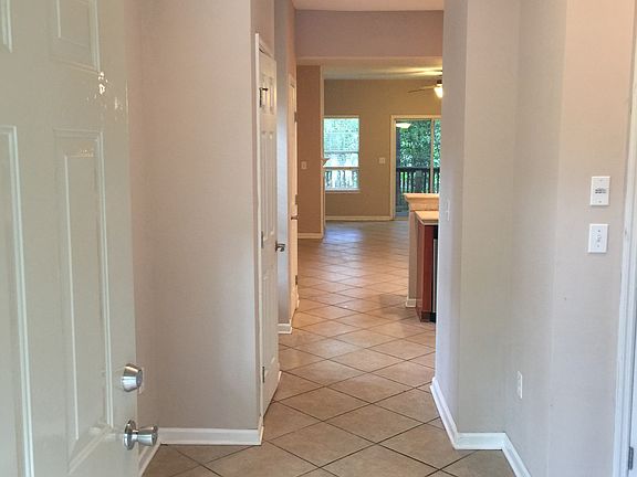 2nd image of 1325 Stone Rd APT 101