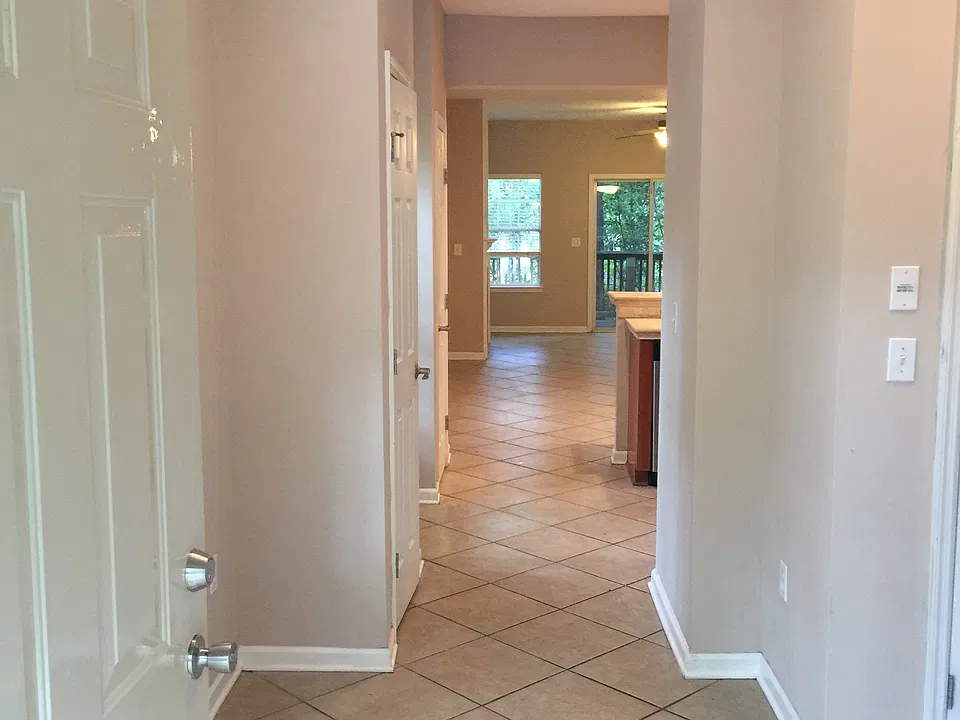 1325 Stone Rd #101