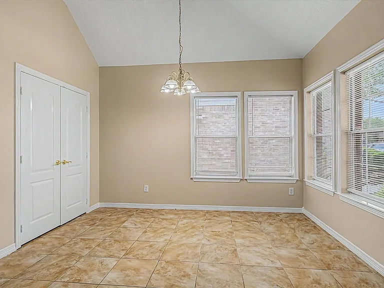 3030 Peerless Pass Ct — Photo 18